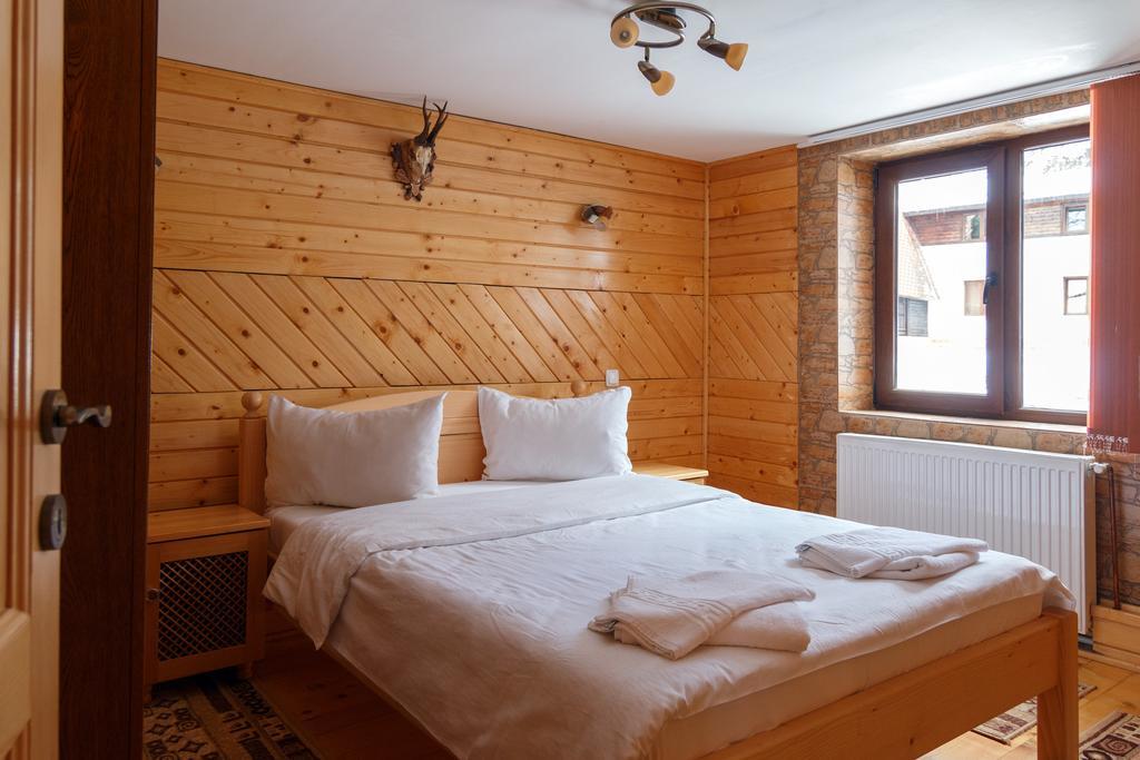 Centrul De Echitatie 2* Poiana Brasov